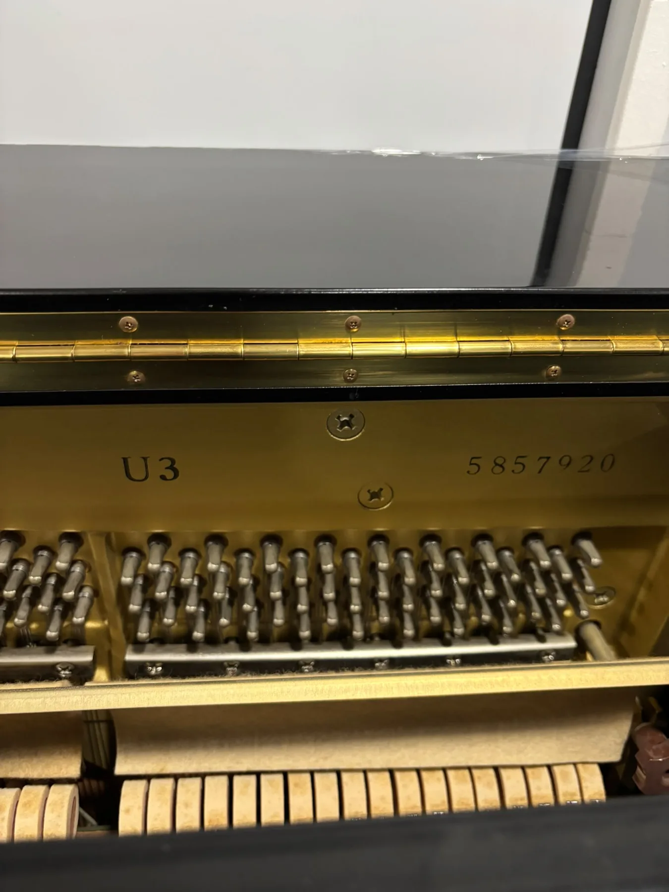 Yamaha U3 serial number 5857920 on frame