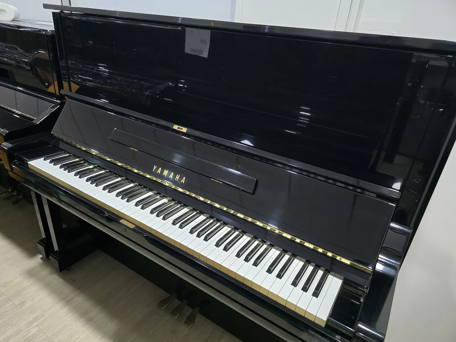 Yamaha U3M upright piano in polished ebony at Zadok Music Shoppe Singapore