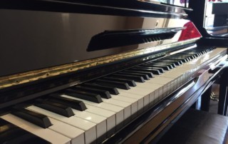 yamaha piano in shop